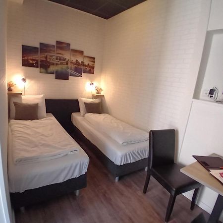 De Vier Linden Bed & Breakfast Vierlingsbeek Dış mekan fotoğraf