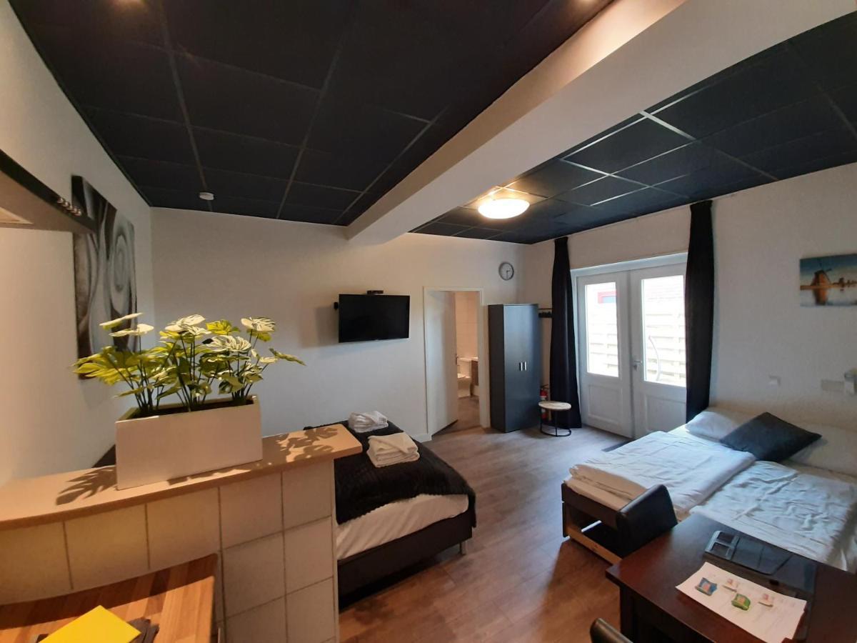 De Vier Linden Bed & Breakfast Vierlingsbeek Dış mekan fotoğraf